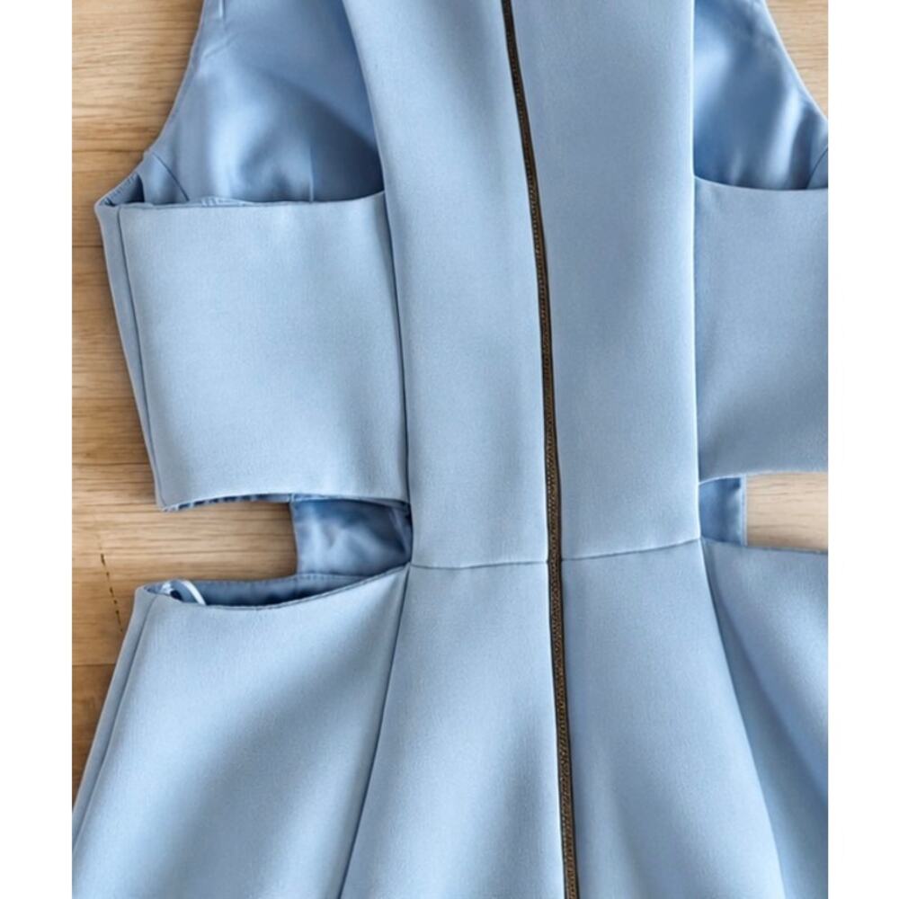 NICHOLAS Powder Blue Cutout Midi Dress Luxe Side Waist Event Cocktail Dress 4 - Picture 6 of 10